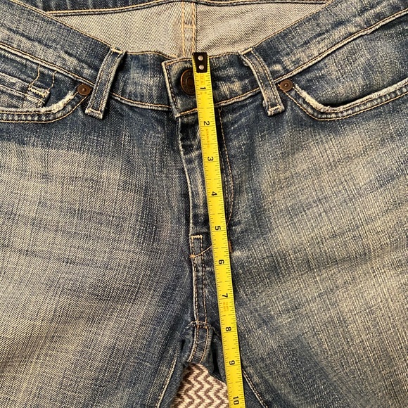 7 for all Mankind Cropped Jean - Picture 5 of 6